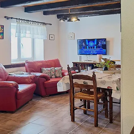 Malini By Interhome Vikendica *