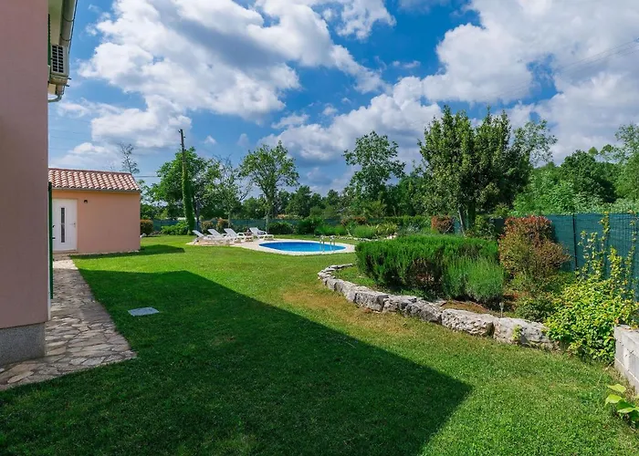 Feriehus Malini By Interhome