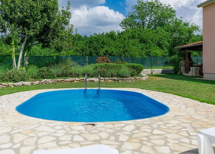 Malini By Interhome *