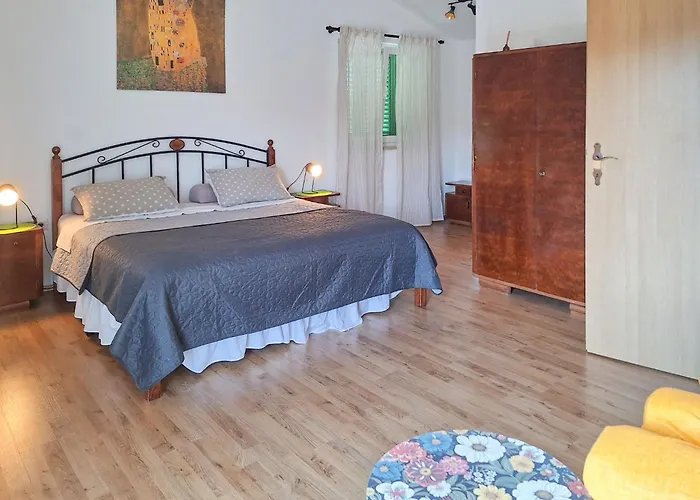 Сasa de vacaciones Malini By Interhome